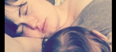 mom and baby bedsharing sleep nap